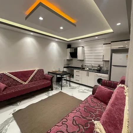 Havuzlu Esyali Apartment