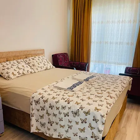 Havuzlu Esyali